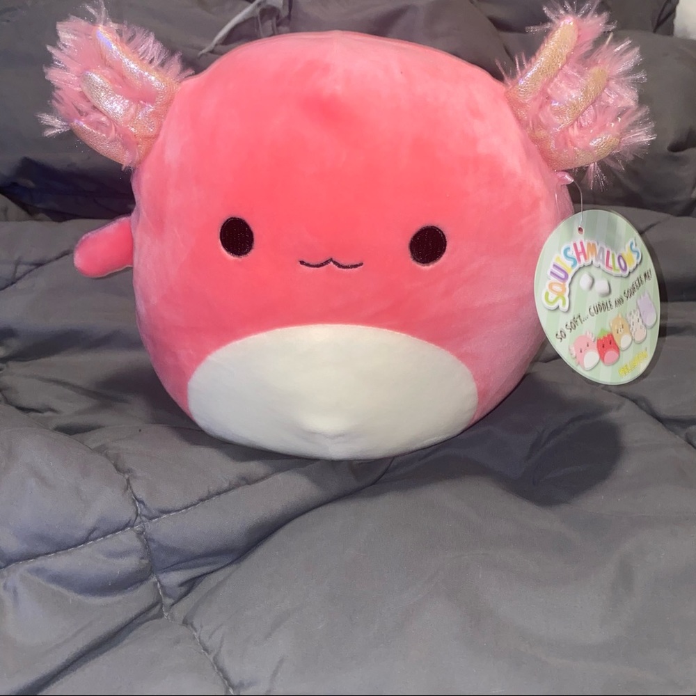 Squishmallow Archie axolotl